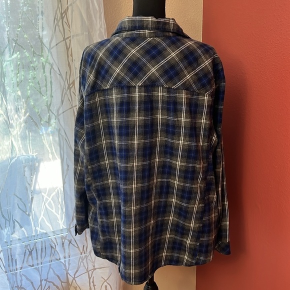 Great Northwest Indigo Plaid Button Down Top Size 3X - Picture 6 of 9